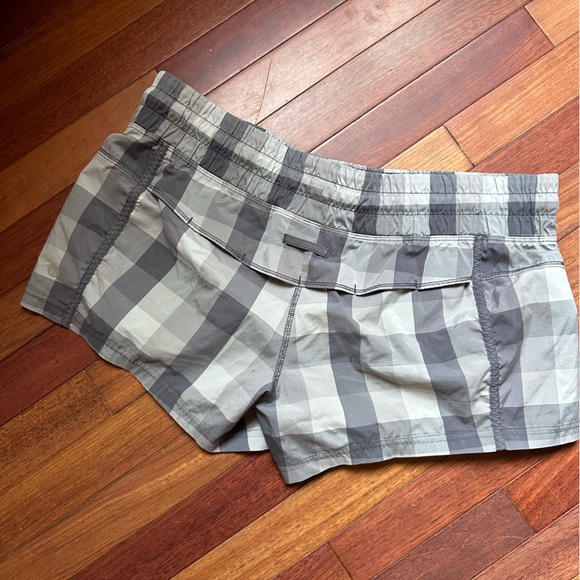 Lululemon plaid shorts - Picture 2 of 2